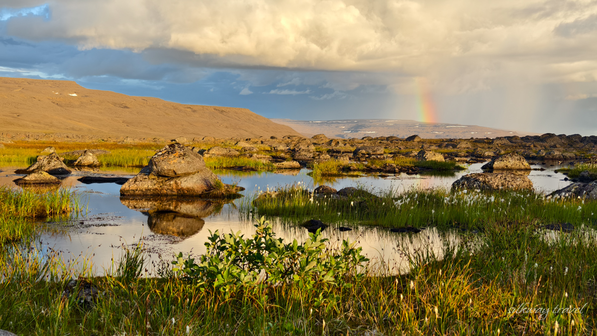 Плато Путорана : озеро