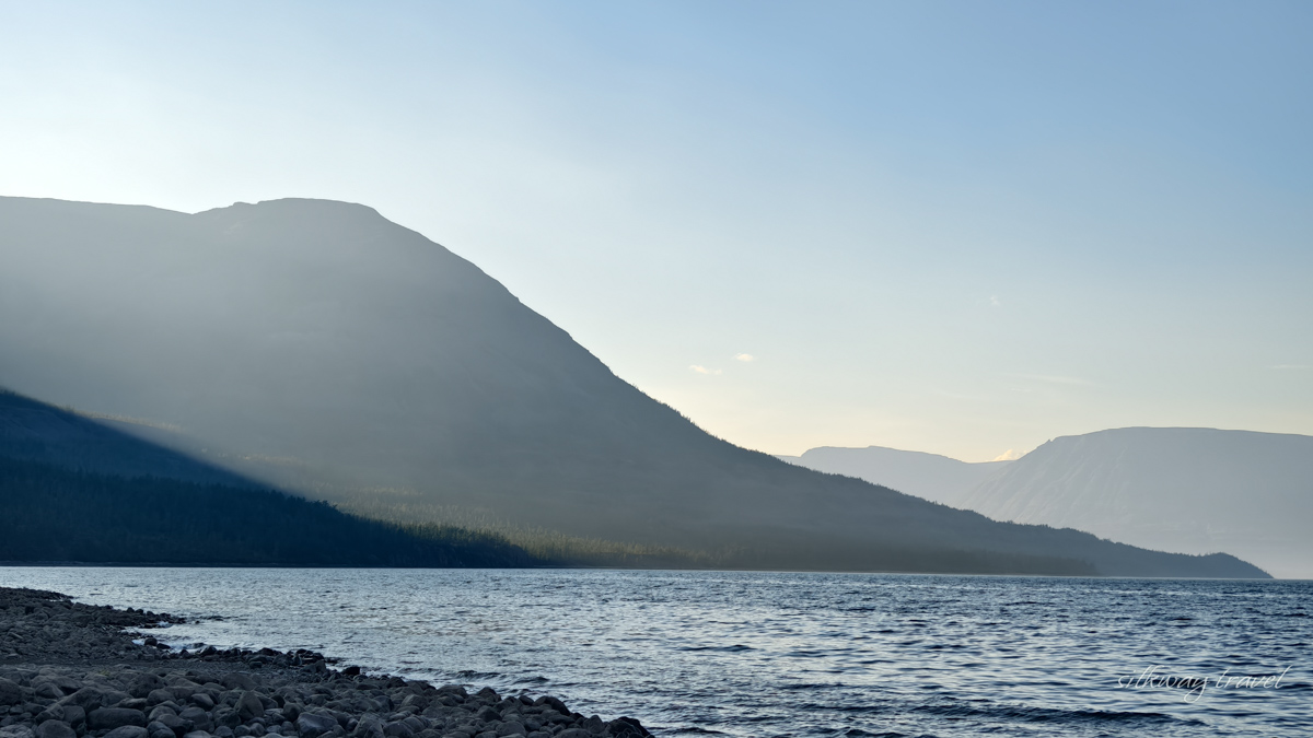 Плато Путорана : озеро