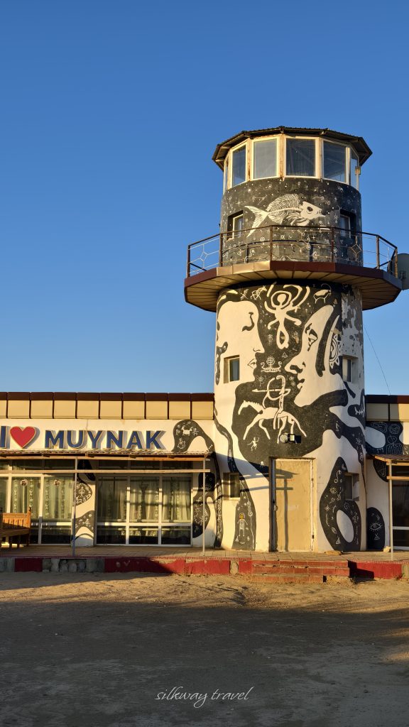 Маяк в Муйнаке