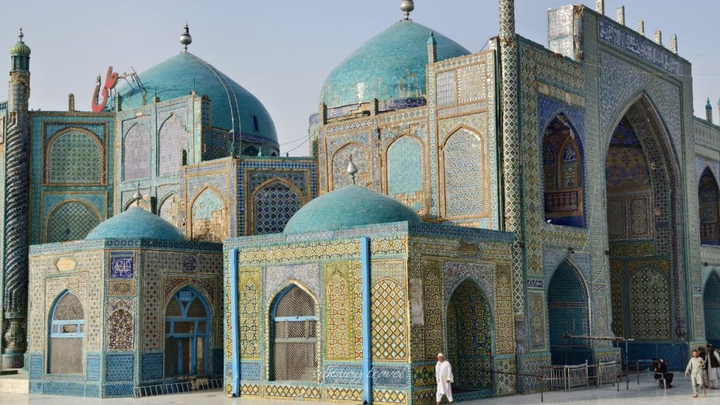 Голубая мечеть в Мазари-Шариф, Афганистан